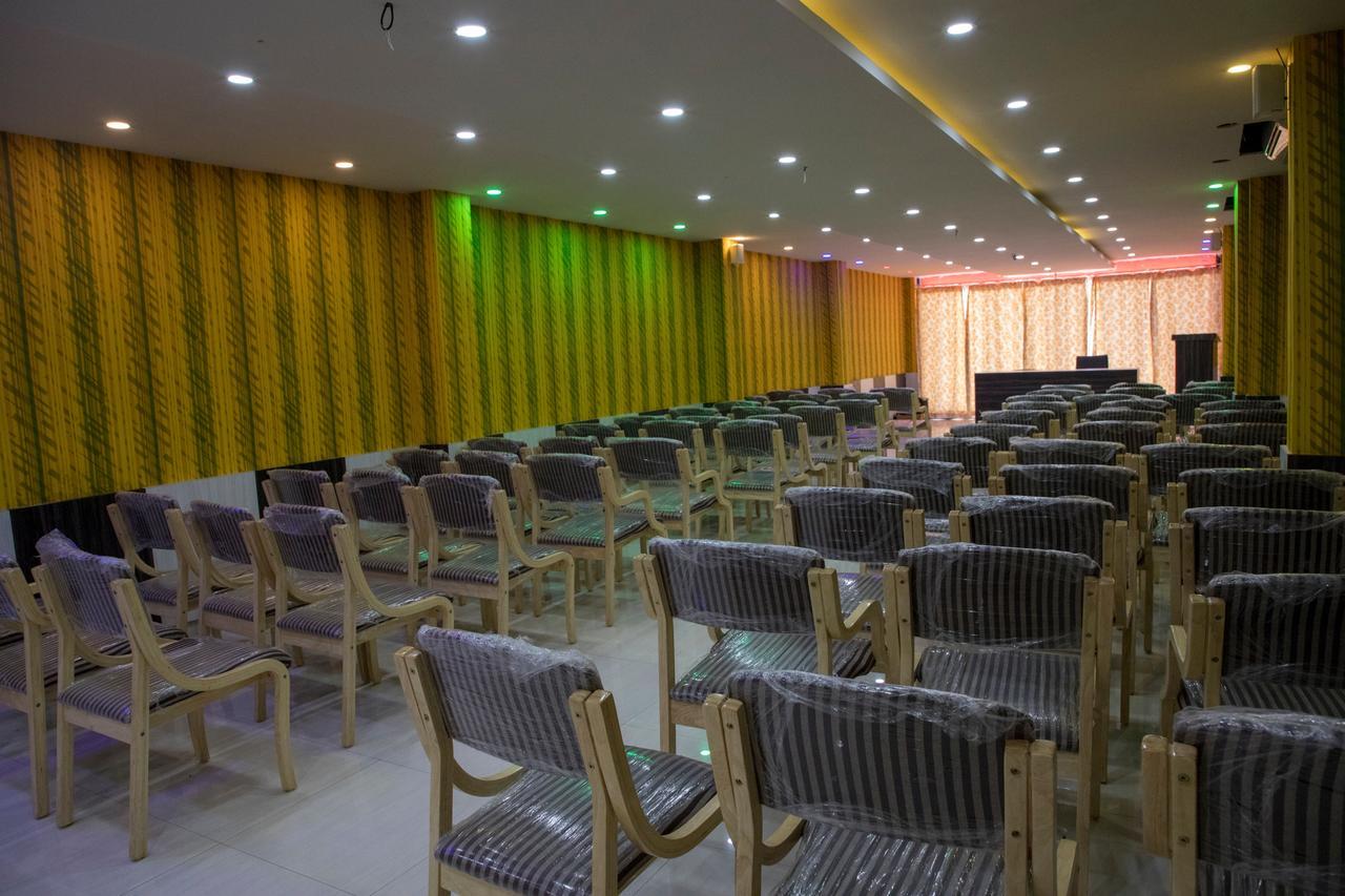 Oyo 11346 Hotel Tazz Odisha Bhuvanéšvar Exteriér fotografie